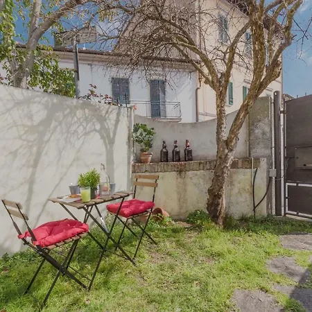 Pop With Garden Апартаменты