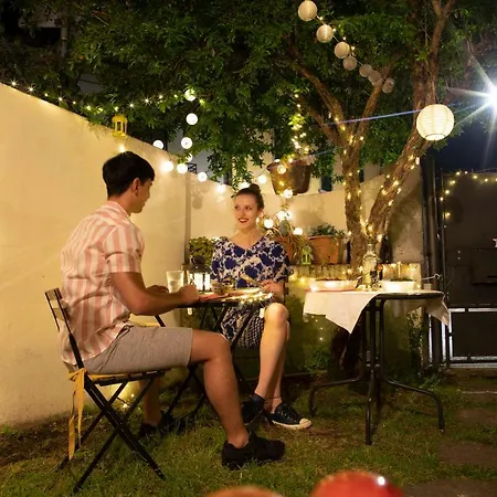Διαμέρισμα Pop With Garden *